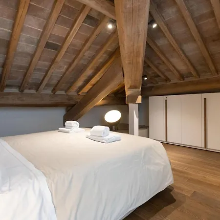 Palazzo Rinuccini - Cecco Lejlighed Siena