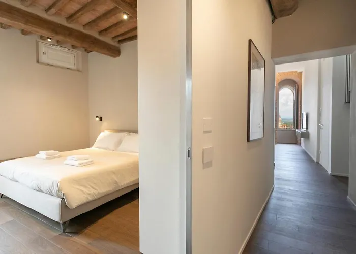 Palazzo Rinuccini - Cecco * Siena